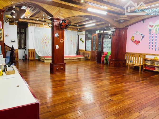 Biệt thự công viên Cầu Giấy 330m2 MT 16,5m 4T nổi 1 hầm - Đường hè lớn hơn Phố - 95 tỷ - 4