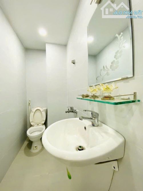 Bán nhà Đường Số 8 Linh Xuân, TP HCM, DT 168m2, 2 tầng, sổ hồng. Giá, 5.95 tỷ - 4