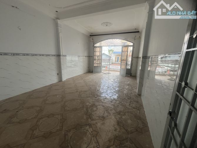 🏦QUẬN 12 ĐƯỜNG TRUNG MỸ TÂY 03 NHÀ 4 TẦNG NGANG 4,7/6,3x24 =112 m2 GIÁ CHỈ CÒN 7,5 tỷ Tl - 4