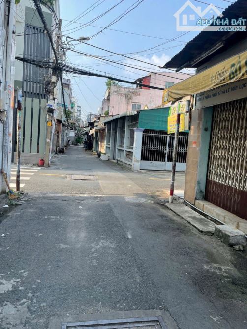 NHÀ ĐƯỜNG TRƯỜNG CHINH, GẦN CHỢ LẠC QUANG, 4x25m, HẺM XE HƠI THÔNG - 4