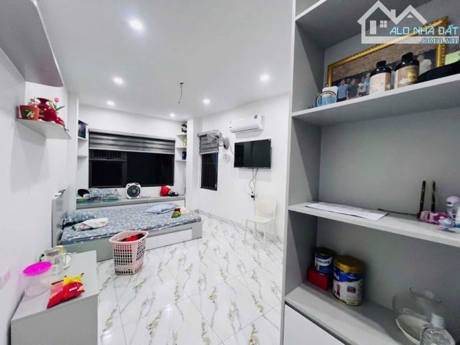 Bán nhà lô góc Mỹ Đình 45m² 4 tầng, full nội thất chỉ 8 tỷ - 4