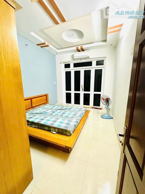 🥑 GĐ 5 NGƯỜI ĐI NƯỚC NGOÀI, BÁN GẤP NHÀ LÊ QUANG ĐỊNH, 54M2, HẺM RỘNG SẠCH SẼ, 6,45 T.Ỷ - 4