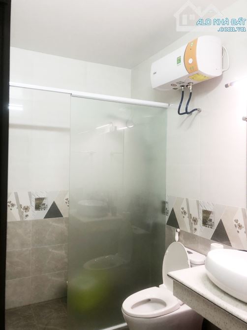 Bán nhà Đằng Lâm  60m2 x 4T Lô Góc. Ô tô Vào Nhà - 4