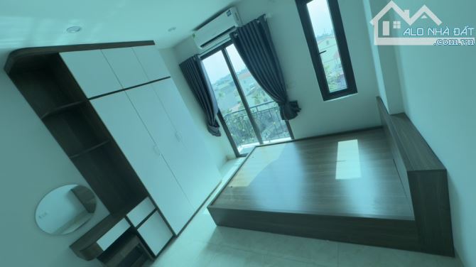 Bán nhà dòng tiền ĐH Thành Đô 6 tầng thang máy 10 phòng full đồ 35 triệu 1 tháng  6 tỷ 75 - 4