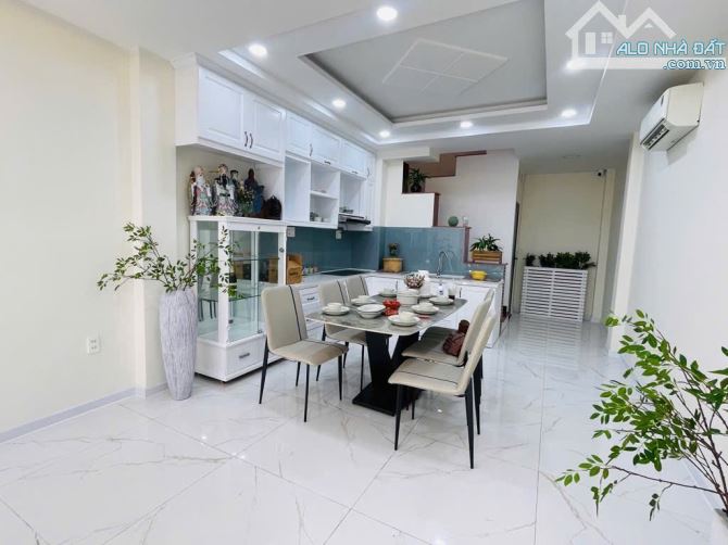Bán nhà hẻm 9m, Phan Huy Ích, Gò Vấp, 3 tầng, 60m2, chỉ 6 tỷ 960 - 4