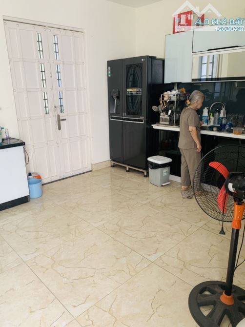 Bán nhà kdc ven sông sadeco tân phong quận 7 giá 19 tỷ - 4