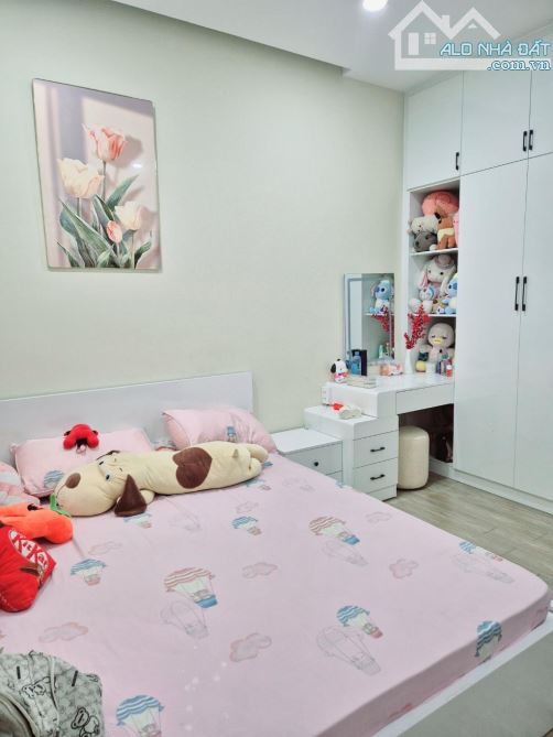 NHÀ MỚI ĐẸP, ĐƯỜNG 8M NGUYỄN VĂN KHỐI, 3 TẦNG 4PN, OTO NGỦ TRONG NHÀ, Giá 12.x Tỷ - 4