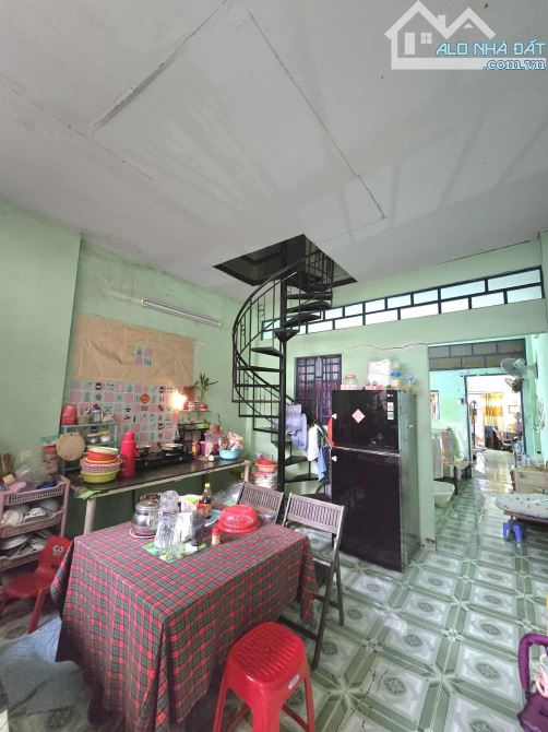 Siêu hiếm nhà mặt tiền đường số 9 An Phú Quận 2 100m2 15 tỷ - 4