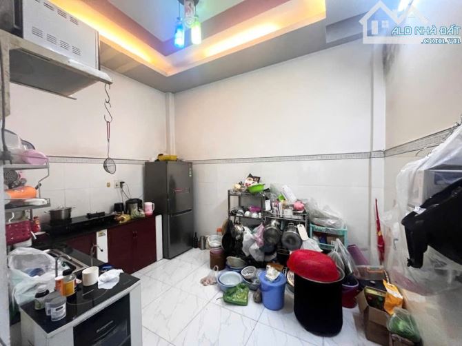 LÊ VĂN QUỚI, 4X10, 3 TẦNG ĐÚC, HXH TỚI NHÀ, SÁT MT, BÌNH TÂN GIÁP TÂN PHÚ, CHỈ 5.x TỶ - 4