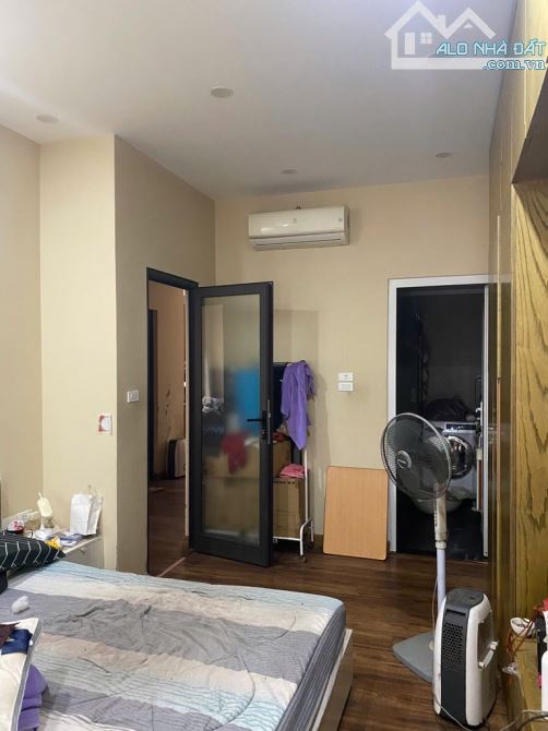 Căn hộ VP Bộ KH Đầu tư - 110m2 - 3N2VS - Sổ đỏ chính chủ - Full nội thất - 4
