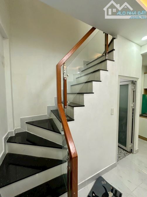 🌹NHÀ ĐẸP XINH ĐƯỜNG CAO XUÂN DỤC P12 Q8 - SỔ HỒNG RIÊNG HOÀN CÔNG ĐỦ - CHỈ HƠN 1TỶ🌹 - 4
