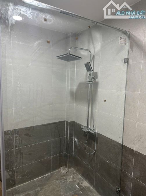 BÁN GẤP NHÀ PHỐ DƯƠNG QUẢNG HÀM, CẦU GIẤY, DIỆN TÍCH 65M, 5 TẦNG, MT4.5M, GIÁ NHỈNH 20 TỶ - 4