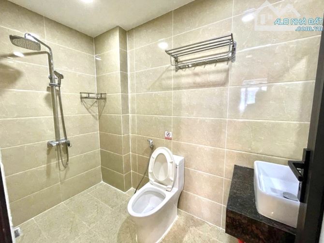 🍀CĂN HỘ 6 TẦNG MỸ ĐA ĐÔNG_DT 180TR/TH (20PHÒNG)_GẦN BIỂN, SÔNG_ 252M2_GIÁ 38.6 TỶ - 4
