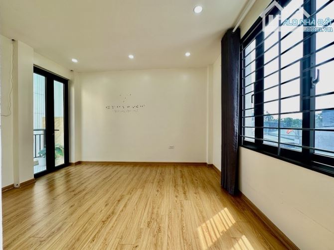 Bán nhà Lĩnh Nam 38×5  tầng cách ô tô tránh 10m chỉ 7,6 tỷ - 4
