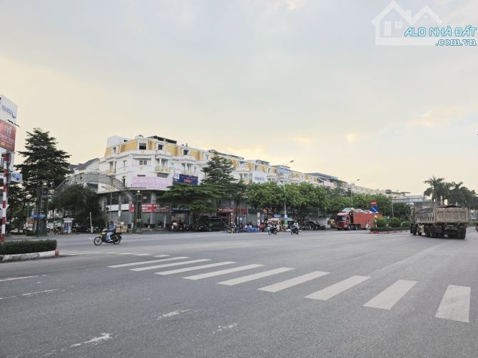 ✅ BÁN LIỀN KỀ 2 THOÁNG KĐT MỚI DƯƠNG NỘI 80M² MT 4M 4 TẦNG GIÁ 21,9 TỶ - 4