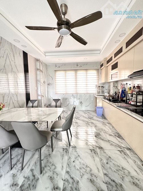 🔥Nhà 5 TẦNG - THẠNH XUÂN 47, Quận 12- DT 4x14m - ô tô đỗ cửa - 💰6.45 tỷ - 4