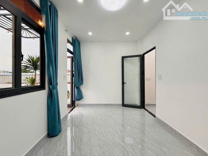 Bán nhà hẻm xe hơi 5m 1 sẹc sát mặt tiền đường Phan Huy Ích, P.12, 4,2 x 11,5 giá 5.85 tỷ - 4