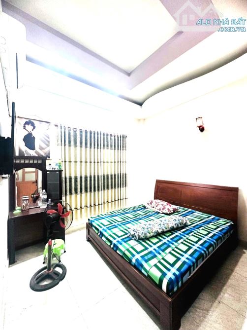 BÁN NHÀ RỘNG ĐẸP-GIÁ RẺ PHƯỜNG 15- TÂN BÌNH- DT 94M2- 4 TẦNG ĐÚC BTCT- NỞ HẬU - 4