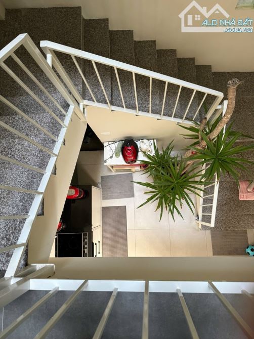 BÁN NHÀ XUÂN ĐỈNH – BẮC TỪ LIÊM - 42M2 x 5 TẦNG – GIÁ 10.95 TỶ - 4