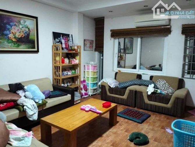 HOÀNG QUỐC VIỆT CẦU GIẤY 50m 5 TẦNG MT 4m 20.5 TỶ MẶT PHỐ VỈA HÈ Ô TÔ KINH DOANH - 4