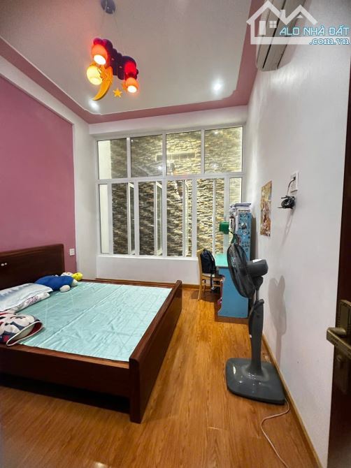 BÁN NHÀ ĐƯỜNG NỘI BỘ HOÀNG VĂN THỤ - VÕ VĂN DŨNG - 4