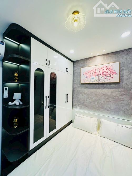 Giá mới : 2.850 tỷ Huỳnh Văn Nghệ CÁCH MẶT TIỀN ĐUỜNG 1 CĂN NHÀ-  SIÊU PHẨM P.AN HỘI TÂY ( - 4
