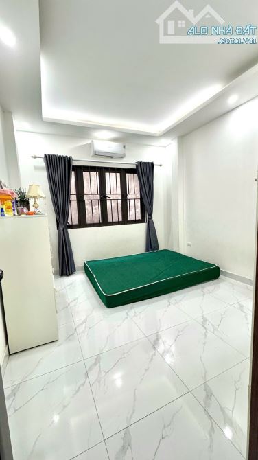 Bán Gấp nhà Khuyến Lương, gần cv Yên Sở, 40m2 sổ nở hậu, 6 phòng cho thuê giữ tiền - 4