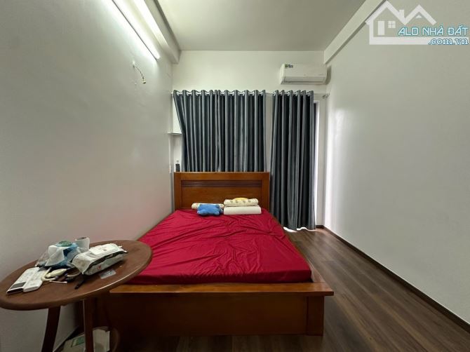Nhà ngang 6m, sát MT Nguyễn Tư Giản, 71m2, 5 tầng xe hơi vào nhà, 9.5 tỷ - 4