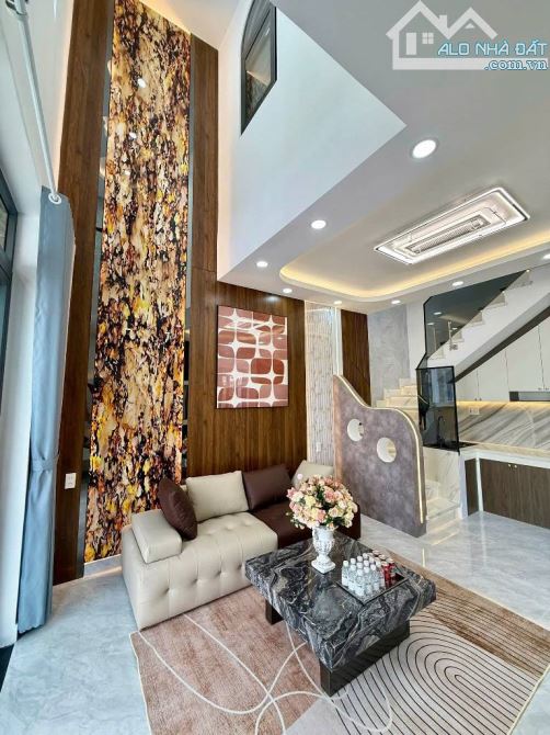 BÁN NHÀ 2 TẦNG - 45M2 - HẺM XE HƠI - FULL NỘI THẤT - THỐNG NHẤT GÒ VẤP, 5.35 TỶ - 5