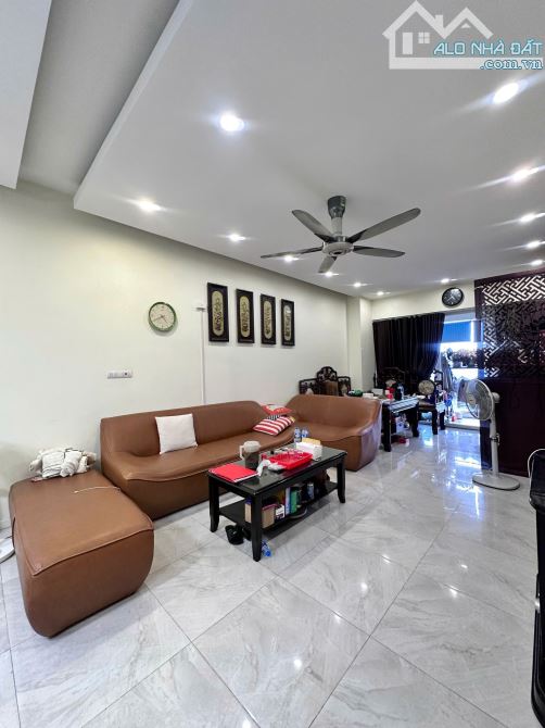 BÁN CĂN GÓC CHUNG CƯ VIP1,VIỆN CHIẾN LƯỢC SỐ 5TÚ MỠ, CẦU GIẤY. 150M2, 3PN.10,35 TỶ - 5