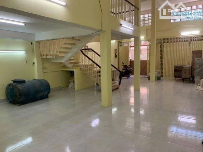 QUÁ RẺ - NHỈNH 16 TỶ - 111M2 - NGANG 8 DÀI 16 - 4TẦNG - HẺM XE TẢI THÔNG - LẠC LONG QUÂN - 5