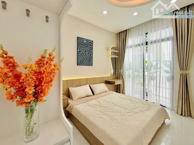 NHÀ MỚI TRANG BỊ NỘI THẤT CAO CẤP THEO PHONG CÁCH HIỆN ĐẠI. NHÀ NỞ HẬU,NGUYỄN TƯ GIẢN.P12. - 5