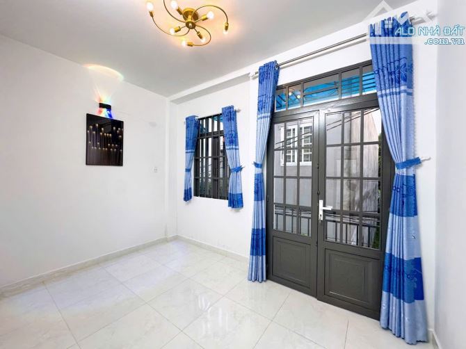 Nhà SHR thị trấn Cần Giuộc có sẵn tuyến xe buýt lên Sài Gòn - 5