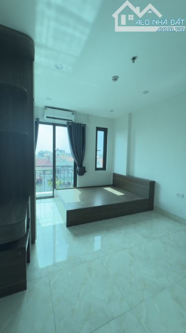 Bán nhà dòng tiền ĐH Thành Đô 6 tầng thang máy 10 phòng full đồ 35 triệu 1 tháng  6 tỷ 75 - 5