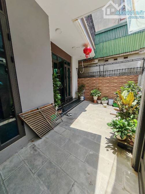 Đa sỹ 102m mt8m 4t dân xây,ô tô cách 30m,ra mặt phố 70m nhà đẹp ở ngay,chia 2 lô đều đẹp - 5