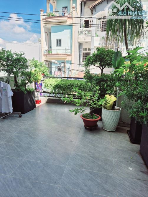 NHÀ MỚI ĐẸP, ĐƯỜNG 8M NGUYỄN VĂN KHỐI, 3 TẦNG 4PN, OTO NGỦ TRONG NHÀ, Giá 12.x Tỷ - 5