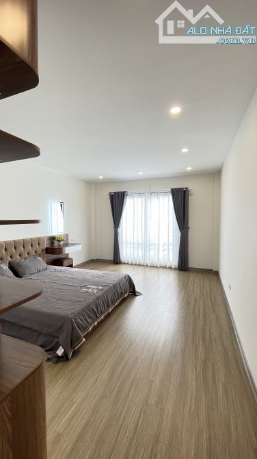 TIN RAO BÁN CĂN NHÀ NÀY CÓ THỂ BẠN PHẢI SUY NGHĨ LẠI VỀ TIÊU CHÍ MUA NHÀ. BỞI NÓ SỞ HỮU MỌ - 5