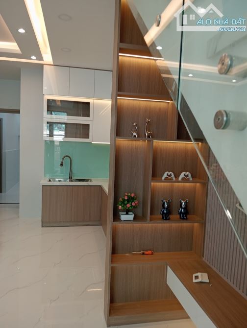 🏡 NHÀ ĐỘC ĐẸP QUẬN 7 – 2 CĂN RIÊNG BIỆT 📍 Mặt tiền hẻm 1234 Huỳnh Tấn Phát – cách MT 50m - 5
