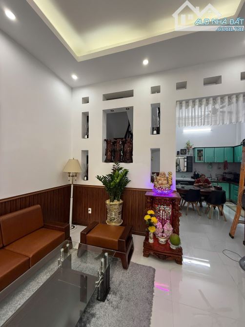 Bán nhà HXH 7m nở hậu khu Bàu Cát II, P10,QTB, GIÁ nhỉnh 8 Tỷ TL - 5