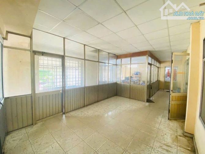 Cho thuê xưởng 2400m2 Nguyễn Văn Quá, Q12 - 5