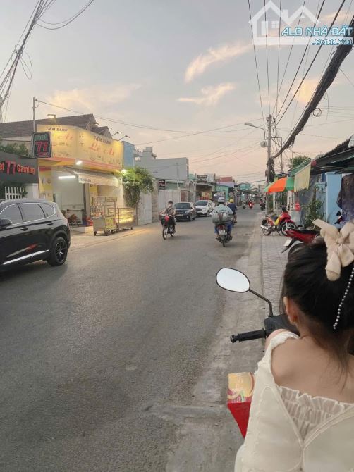 nhà mặt tiền đường trần vĩnh kiết,1 trệt 1 lầu, 4 phòng ngủ, hướng chánh đông - 5