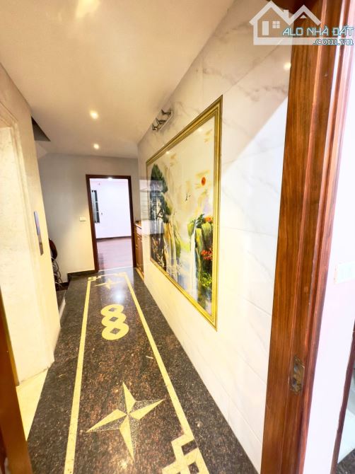 Thịnh Quang ,diện tích 93m,  9tầng . MT 5.5m. 39tỷ Đống Đa - 5