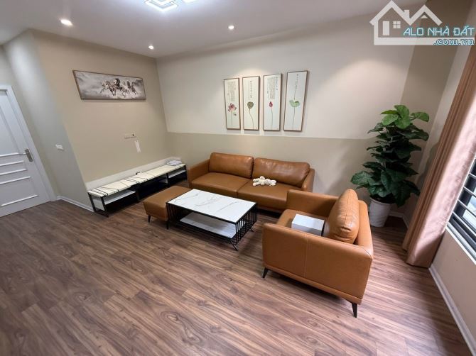 Bán nhà Ngọc Lâm, nhà dân xây, oto đỗ trong nhà, 53m2, 4 tầng, 12 tỷ - 5
