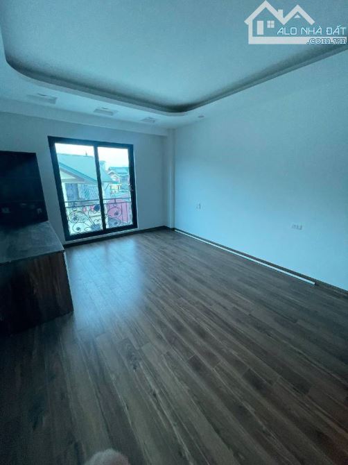 🔥🔥KHÔNG CÓ CĂN T2 TRONG KV🍎🍎 Dân xây mới, Lô góc thoáng,35m,5 tầng,chỉ 5.85 tỷ - 5