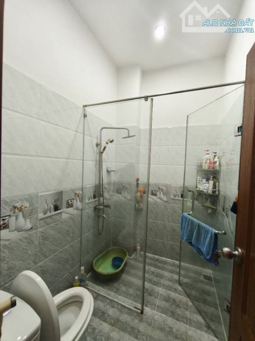 Bán nhà 102m² 4 tầng (nở hậu đẹp),Q12 Thới An 13 gần Lê Thị Riêng- Giá  7 tỷ - 5