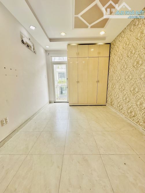 ✨ NHÀ MỚI – HẺM 10M – QUẬN 10 ✨  📍 Ba Tháng Hai, P.12, Quận 10 – DT CN 31m² -thực tế 42m² - 5