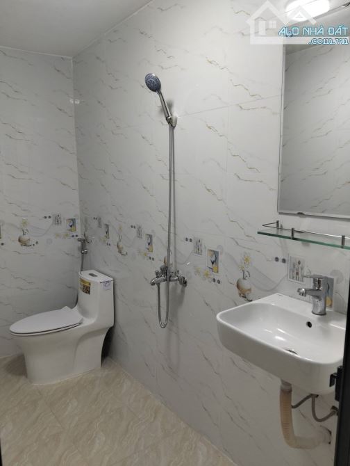 BÁN NHÀ P VƯƠNG THỪA VŨ DT 55M,3 TẦNG. 4,4MT 16 TỶ. - 5