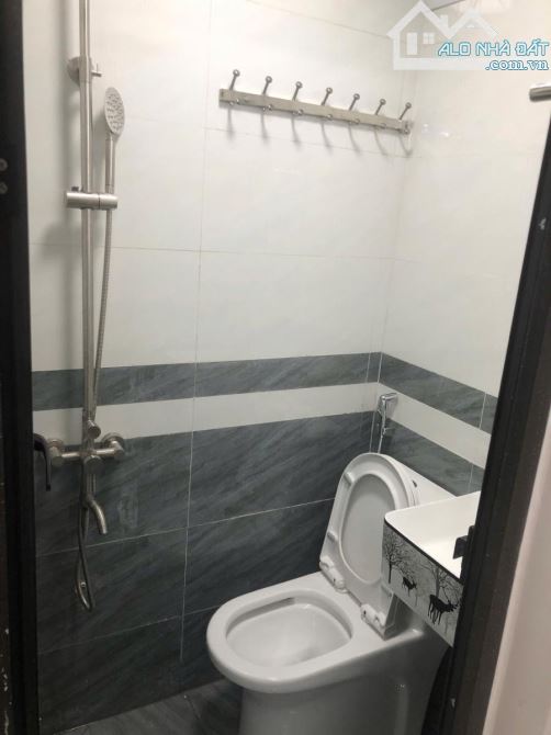 DƯƠNG QUẢNG HÀM CẦU GIẤY 55m 6 TẦNG MT 4m 13.7 TỶ CCMN 11 PHÒNG THANG MÁY - 5