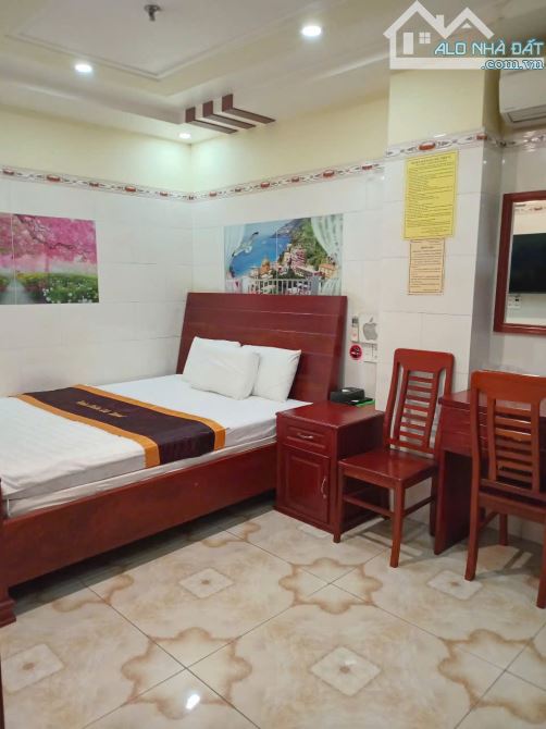 Bán nhà 22/3 Trương Hoàng Thanh, P12, Quận Tân Bình - 5