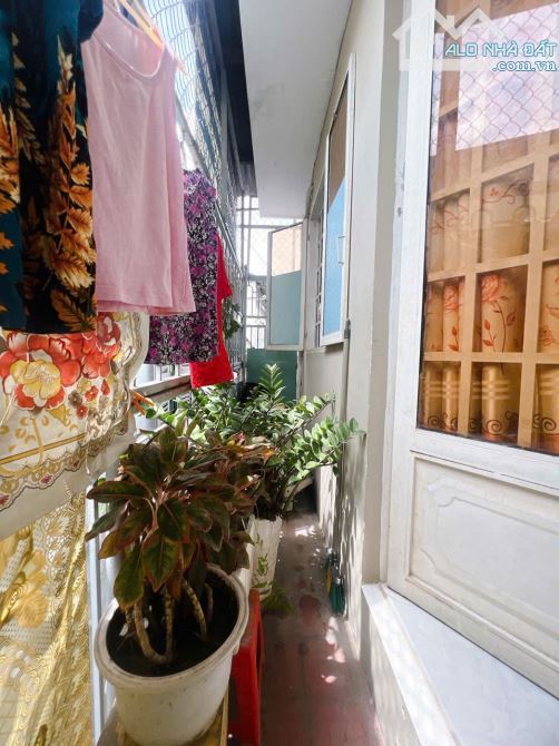 💥💥ĐOÀN VĂN BƠ - NHÀ 2 TẦNG - HOÀN CÔNG ĐỦ - 21.1m2 - GIA 2TY999💲 TL CHÍNH CHỦ - 5